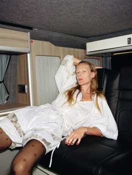 unlimited.bond/artists